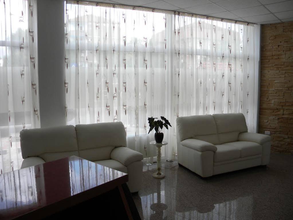 טימישוארה Hotel Vila Veneto מראה חיצוני תמונה