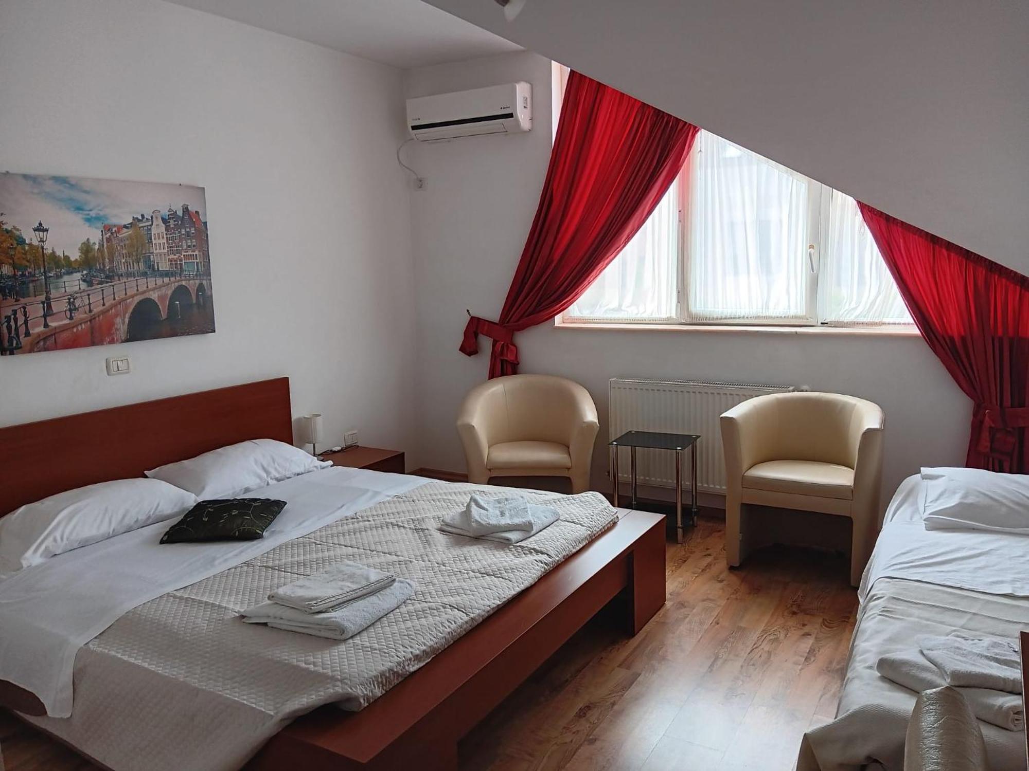 טימישוארה Hotel Vila Veneto מראה חיצוני תמונה