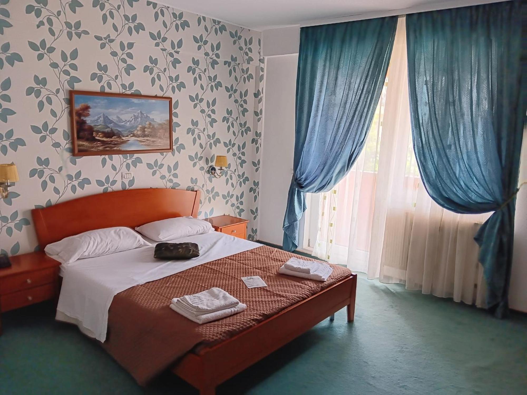 טימישוארה Hotel Vila Veneto מראה חיצוני תמונה